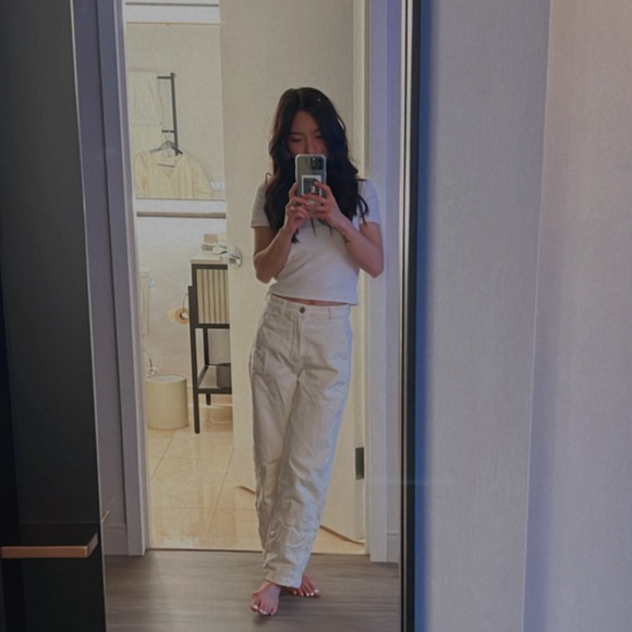 Meet your Posher! - Picture 1 of 1